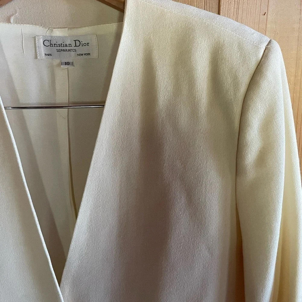 Christian Dior Vintage Minimalist Collarless Coat Suit Jacket Cream Wool